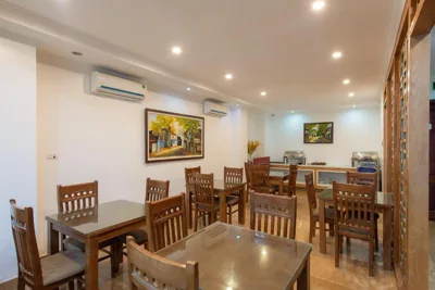 Super OYO Capital O 387 Bach Duong Hotel – 사진 8